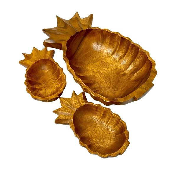 MonkeyPod Wooden Pineapple Dish with Wooden Spoons. Set of Three - Picture 9 of 11